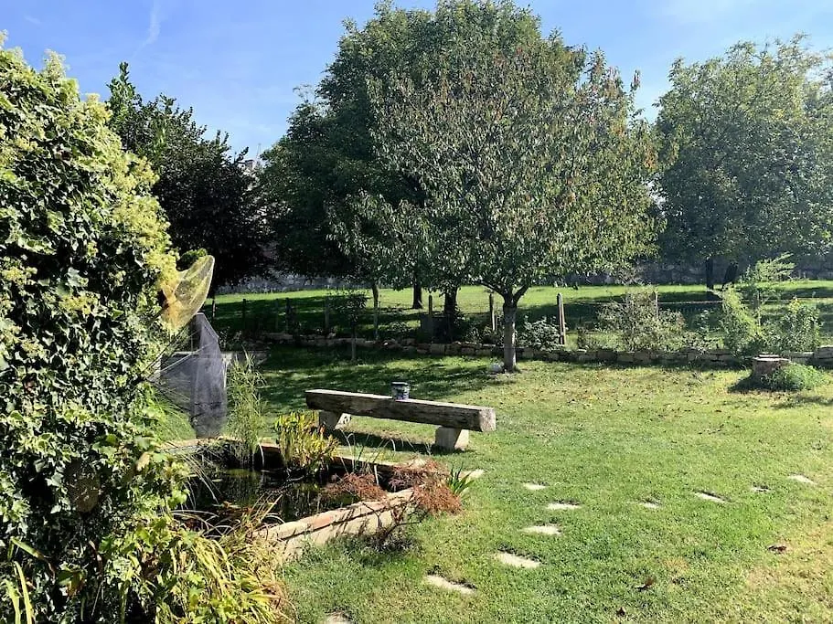 Holiday home Notre Maison De Famille, La Maison De Shaoni Saint-Romans