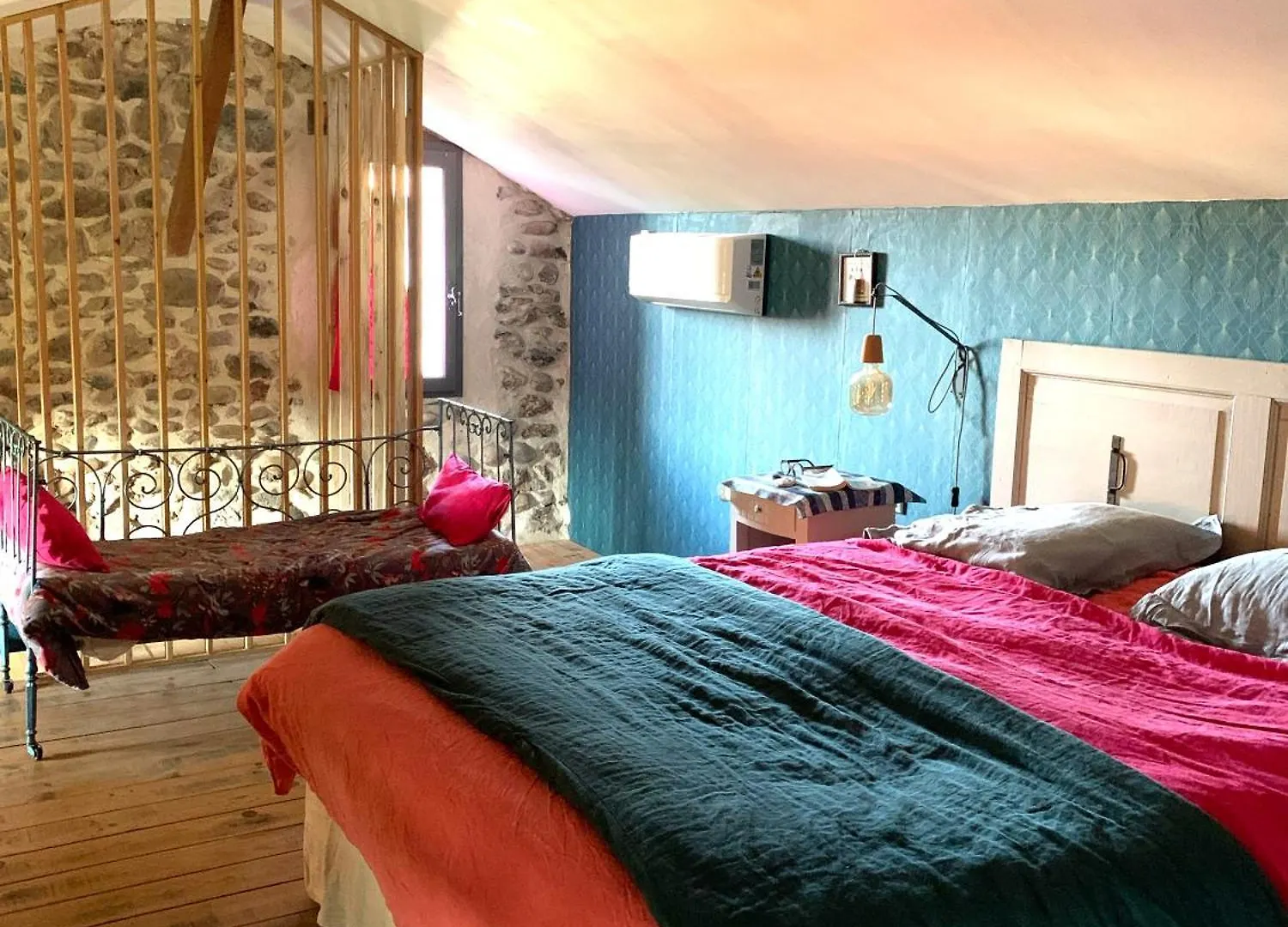 Holiday home Notre Maison De Famille, La Maison De Shaoni Saint-Romans